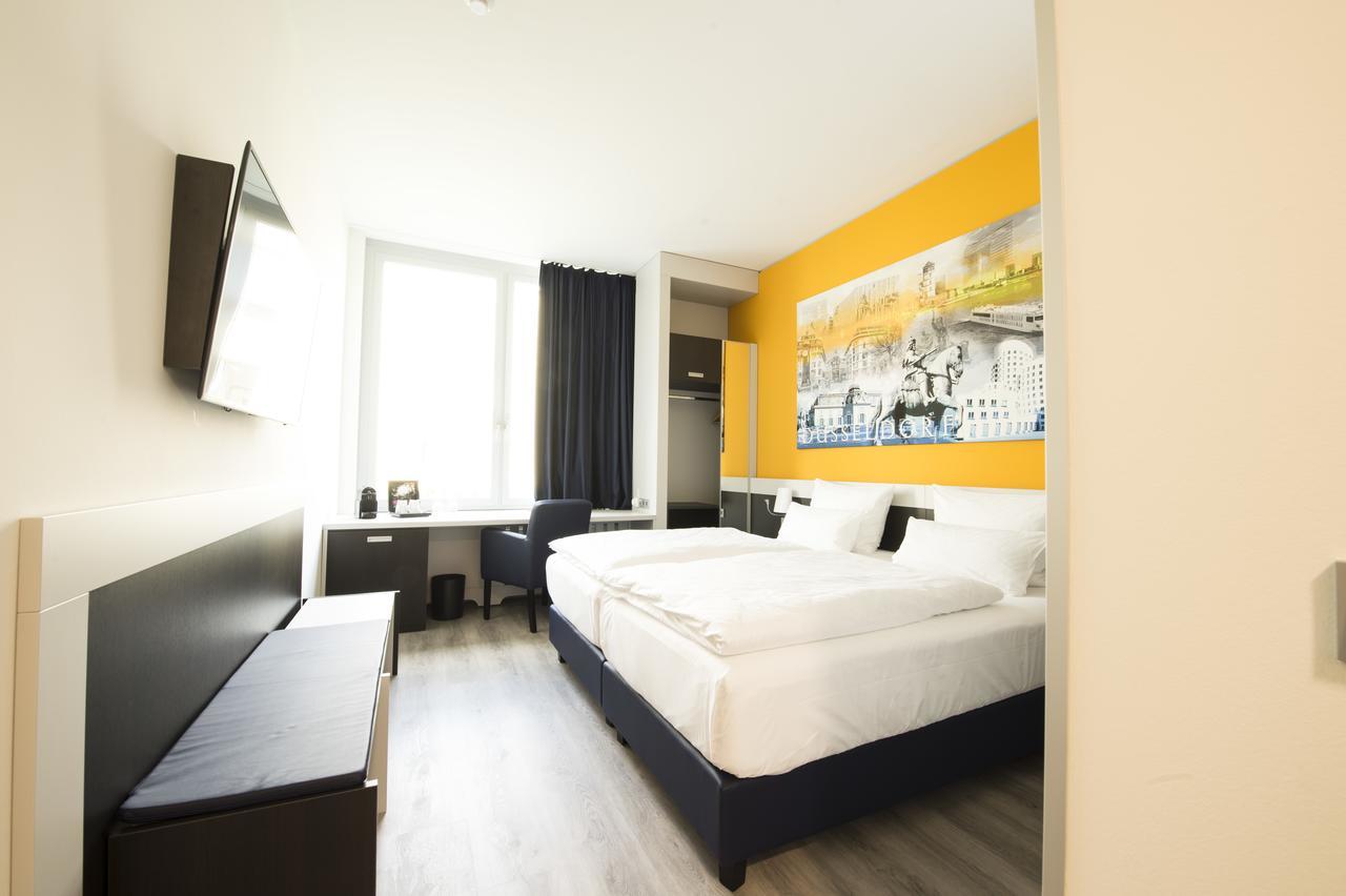 Carathotel Duesseldorf City Exteriör bild